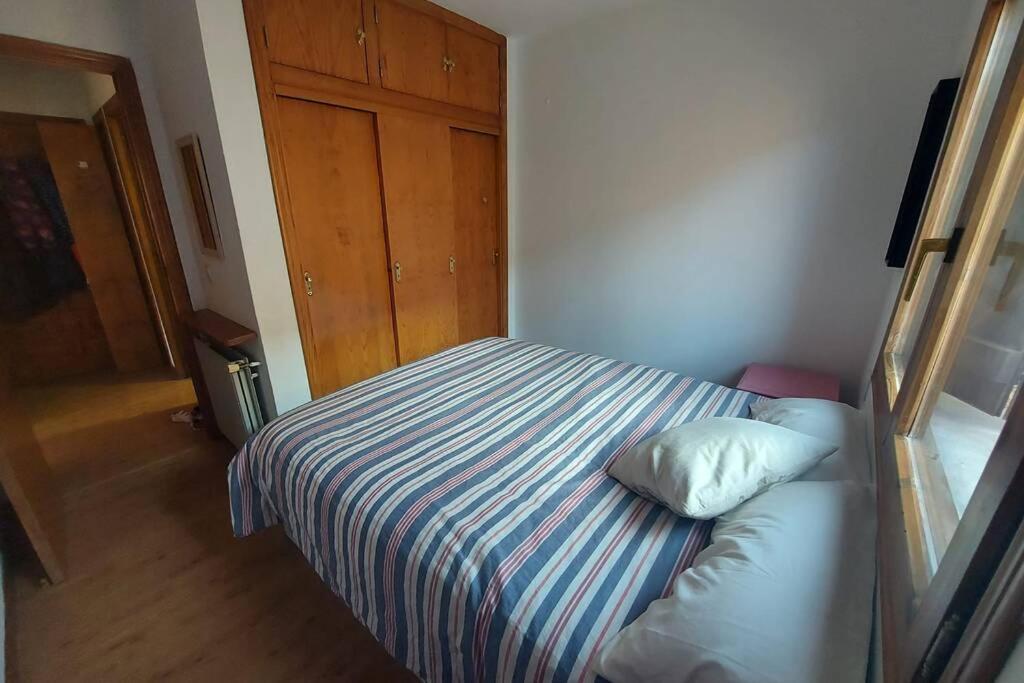 Casa Bihotz - Bonito Y Centrico Apartamento Con Garaje En Sallent Sallent de Gállego Eksteriør billede